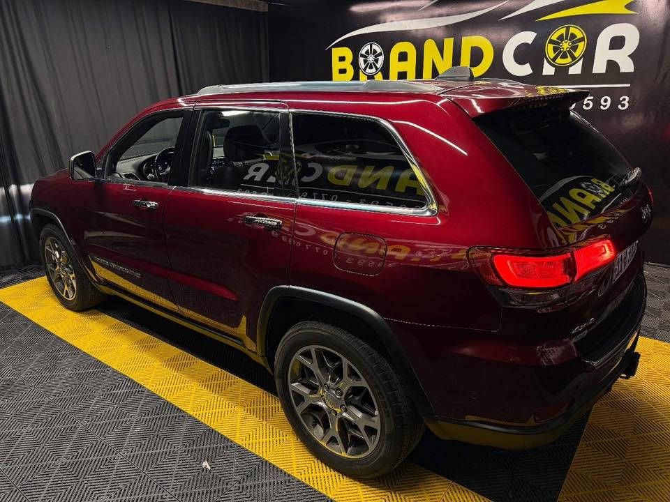 ⁨ السلام عليكم جيب
 كراند شيروكي وارد امريكي بدون حادث
بارد فقط 
 2022
بغداد بسمي
 لون ماروني دواخل اسود جلد 
 ماشيه 34 الف 
محرك 360
 نوع الدفع رباعي 
 بصمة تشغيل - دخول ذكي  - انظمة امان  وضعيات قيادة -مقاعد تدفئة -ستيرن تدفئة -رادار محيطي - حساسات - تحديد مسار - نقطة عمياء - مثبت سرعة -كاميرا - شاشة كبيرة- سياقة ذاتية - تشغيل عن بعد- خزن ميموري كراسي -نضام شحن واير لس مع تايب سي سريع ومواصفات أخرى
*********** .
