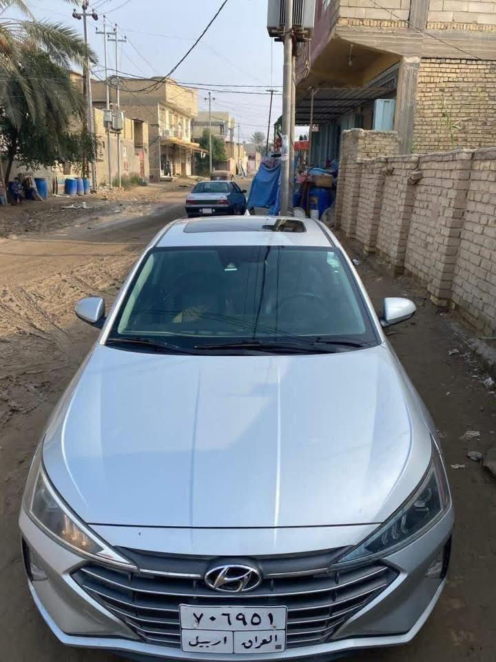 📣 للبيع: هيونداي النترا 2020 (وارد أمريكي)
• المحرك: 2.0L دوش مفتوح (DOHC) - أداء قوي واقتصادي.
• الموديل: 2020.
• المواصفات الذكية:
• رادار أمامي وخلفي + تنبيه خروج عن المسار.
• شاشة Apple CarPlay & Android Auto.
• كاميرا خلفية + مثبت سرعة.
•فتحة بانوراما وبصمة تشغيل 
•محرك وكير مكفول
•الضربة (باب خلف السائق + جاملغ أيسر ) أميركا
•الايرباك سليم
•تخم تاير جديد 
📍 الموقع: [بابل -القاسم]
💰 السعر: اتصل وتدلل 
📞 للتواصل: [***********]
