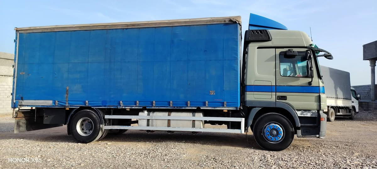 البيع موديل 2004رقم ***********
