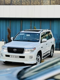 تويوتا لاندكروز   2010. GXR V6 جديده جاهزه فول مواصفات واحد علي واحد ف...