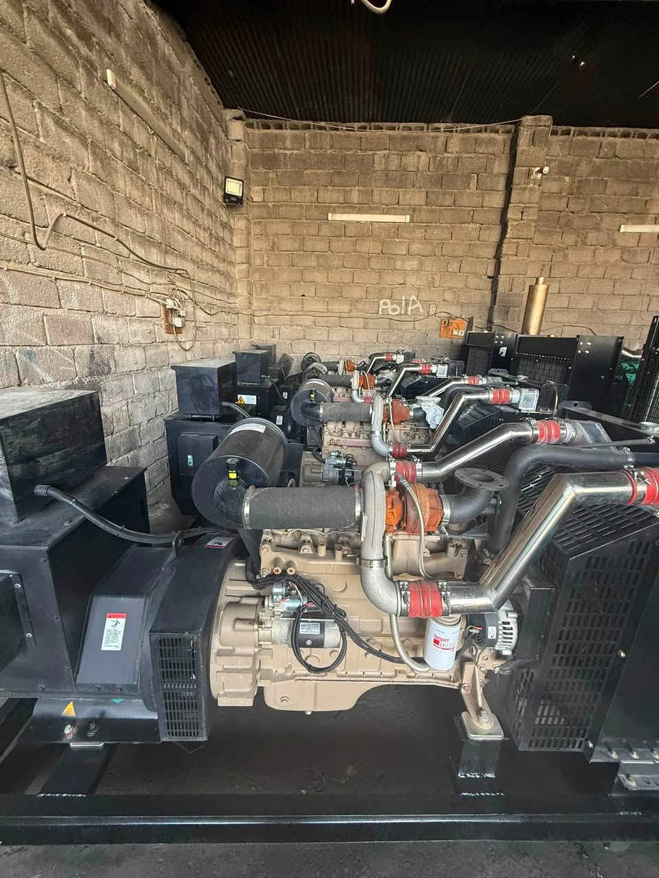 السلام عليكم
كمنز 102 
150Kva 
ساعات العمل. زيروو 
نظام اوتو حمايه فول اوتماتيك
وضع بلاد شركة  
أربيل صناعه جنوبيه 
نظام اوتو حمايه فول اوتماتيك
وضع بلاد شركة  
🚚يوجد توصيل الى جميع المحافظات وبضمان🚚
🚚كياندن هةية بو هةموو شاركان بةكرينتى🚚
 للاستفسار:
 ابو علي 
***********
***********
***********
