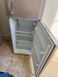 ثلاجه Hero • مستعمله قليل • تشتغل على مولده