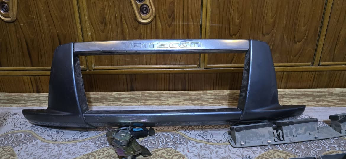 ***********باب كامل ضرر مثال ما واضح ماطور جام ثنين علامه مروريه كيجات شباج درع امامي تالبيسات جلد زوج مصدات وباقي الغراض مثل ما واضح بثوره كلمن وسعرها المكان النجف
