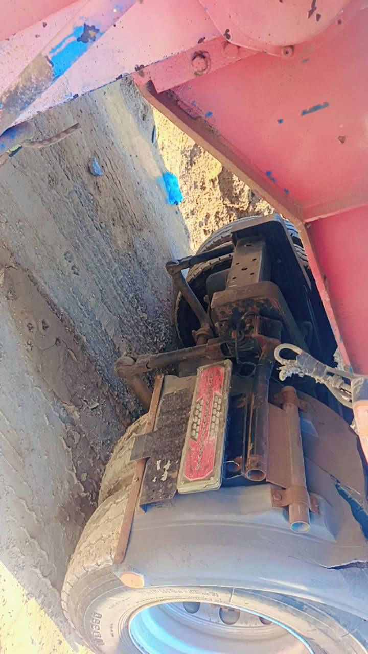 مان صقر لبيع سيارة بسمي ثاني يوم تحويل بسم لمشتري سنويه ل27مكينه حجم 364مكفوله وكير 160حجم 4×4
عربانه 4محاوير تخم تاير شاصي 16اوربي رقم بغداد موديل 2001تصل  مكلف بنشر ***********
