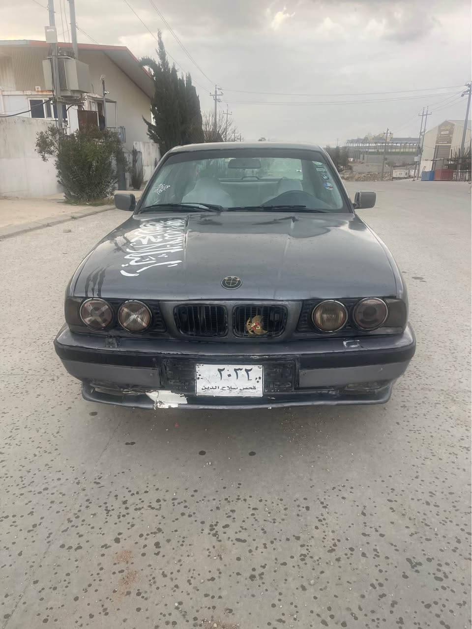 سەرەتا بەناوی خودا❤️❤️
BMW 1991 سعری (27)گەڵا
سەیارەكە (520)تە مەكینە كەپس دەبڵ دیجیتەڵ 
ئاڕم پلاستیكی سلێمانی بەشەرتی ئاڕمو ئەوەلیات موسو بڕاوە بەشەرت گێڕو مەكینەی بەشەرت دوكەڵو بوخاری نیە  بۆقوەت بەس ماشەڵای دەوێتت تەقەو ڕەقەی بەشەرت 
كارەبای بەشەرت گشت گیانی ئیشەكات ناوگێچ بەكاملی مەزبوتە دەعمو لێدراوی قورسی نیە پێشو پشتی كەپسە شانو سەقفی بەس ماشەڵای دەوێت  بەرەدەرگاكانی لۆكە داشبوڵی تەقیوی تیانیە سەیارەكە فولە بەس گێڕ عادیە چوار تایەو ویلی شازی لەسەرە 
سەیارەكە لە سلێمانیە  
قیستو قەرزو ئاڵو گۆڕم. نیە 
ژم. *********** فایبەری لەسەرە السليمانية, العراق
