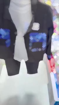 طقم العيد ولادي من عمر سنتين الى عمر 9سنوات راسلونه واتساب 07733671879...