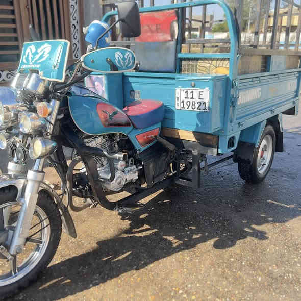 السلام عليكم ٢٣  رقم وسنويه كامله  مكينه مجفته    محجر وسبير بيه كهربائي كله شغاله نكره سلف وبيه مجال البكان منطقه المعامل ل   ***********
