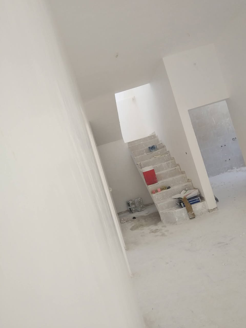 سلام عليكم يوجد كادر البخ جص من الموصل متواجدين في سديره ومن يرقب في العمل مراسلتنه  و النتصال عله الرقم ***********ومن الله التوفيق
