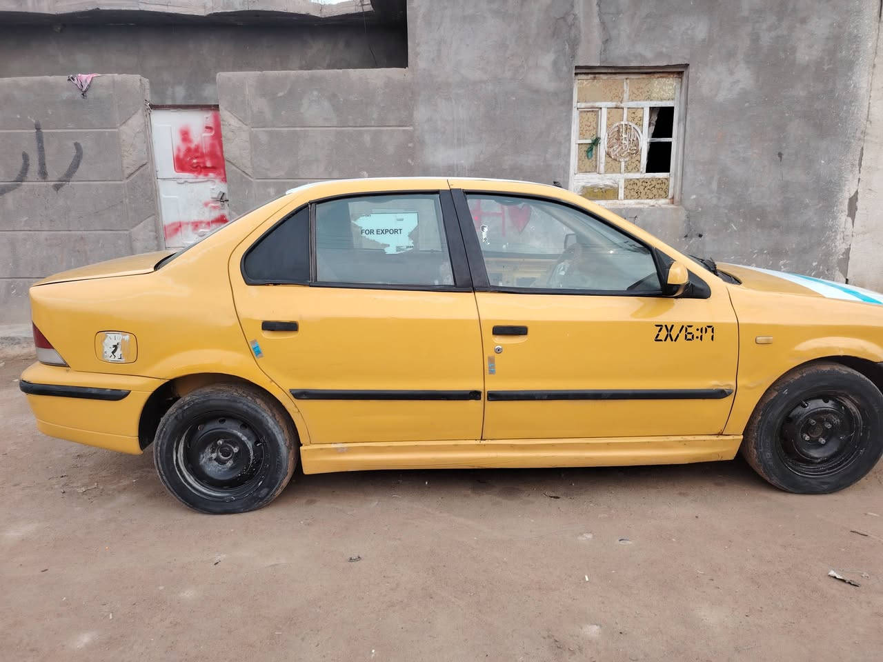 السلام عليكم سياره سمند ناطق ٢٠١١ كير مكينه  حداده خير من الله  مكاني بصره الزبير  متوازي ع بيعها ٢٧ وبيها مجال  ومتوازي بيعها كلش رقم ***********
