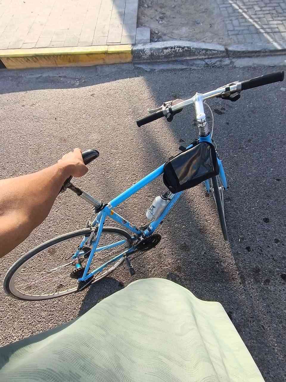 سلام عليكم بايسكل جاينت ترحال لل بيع
نضام تنقل الخلفي من سرام x3 
ثامن سرع
المامي من مايكرو شفت 3سرع
ويلات المنيوم ول بطيخه الخلفيه هانسس ام الصوت
بريكات تركتور مامي خلفي
تايرات كنده
لبايسكل المنيوم ما عده الركبه حديد
+ الجنطه هديه الل يشتري 
سعر مطلوب بي 185 الف للتواصل دايركت او على الرقم
*********** وشكرا الكم
