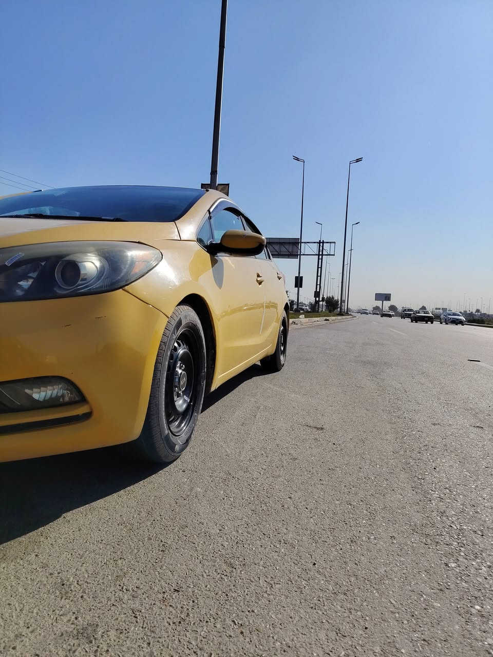 بسم الله الرحمن الرحيم
#للبيع_كيا_فورتي_2015_وارد_أمريكي_حادثها_البنيد_مرجعيه_نفسه 
#السيارة_ليبل_واحد_بغداد_الرقم_الجديد_بسمي_محرك_١٨٠٠_دوش_كفالة_گيرها_خير_من_الله 
#تحكمات_بالستيرن_وبالمري_طخم_تاير_صارلة_شهر_من_شادهن   ***********      السعر ١١٥   
السيارة كل نقص ما بيها وانشاء الله يشوف خيرها الياخذها
