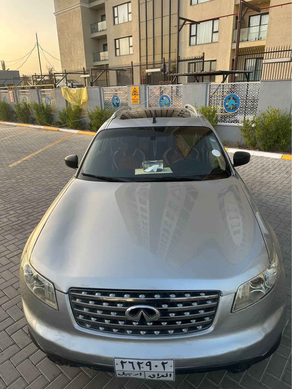 انفنتي FX35  خليجي موديل  2006 مكينه سته سلندر مكينه كير تبريد مكفول سياره رقم اربيل تحويل فقط مصبوغه احزام بدون قماره سياره فول ماعده البصمه فول تحكمات شاشه بلادي 
فتحه سقف 
كشنات جلد تدفئه تبريد 
كشنات كهرباء 
حساسات خلفيه 
بك لايت لدات 
الايت امامي شمسي 
تخم تاير 
ويل كب 17 رياضي 
مكان السياره بغداد حي الجهاد السعر 58 وبيها مجال بصيط 
عليها غرامات ينزل من سعرها هيه والسنوية *********** Colombo, Sri Lanka
