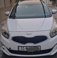 كيا كارنز للبيع فقط بدون مراوس موديل 2014 خليجي سبعة راكب السيارة بدون...
