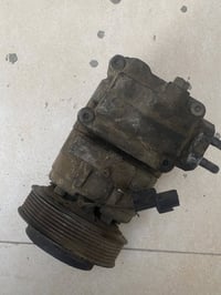 كمبريسر ستاركس • فان • سورنتو إشارات