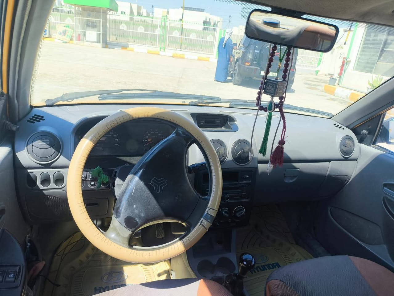 السلام عليكم سايبه موديل 15
رقم قادسيه 
السعر 38 وبيها مجال 
النجف شارع المطار 
***********
