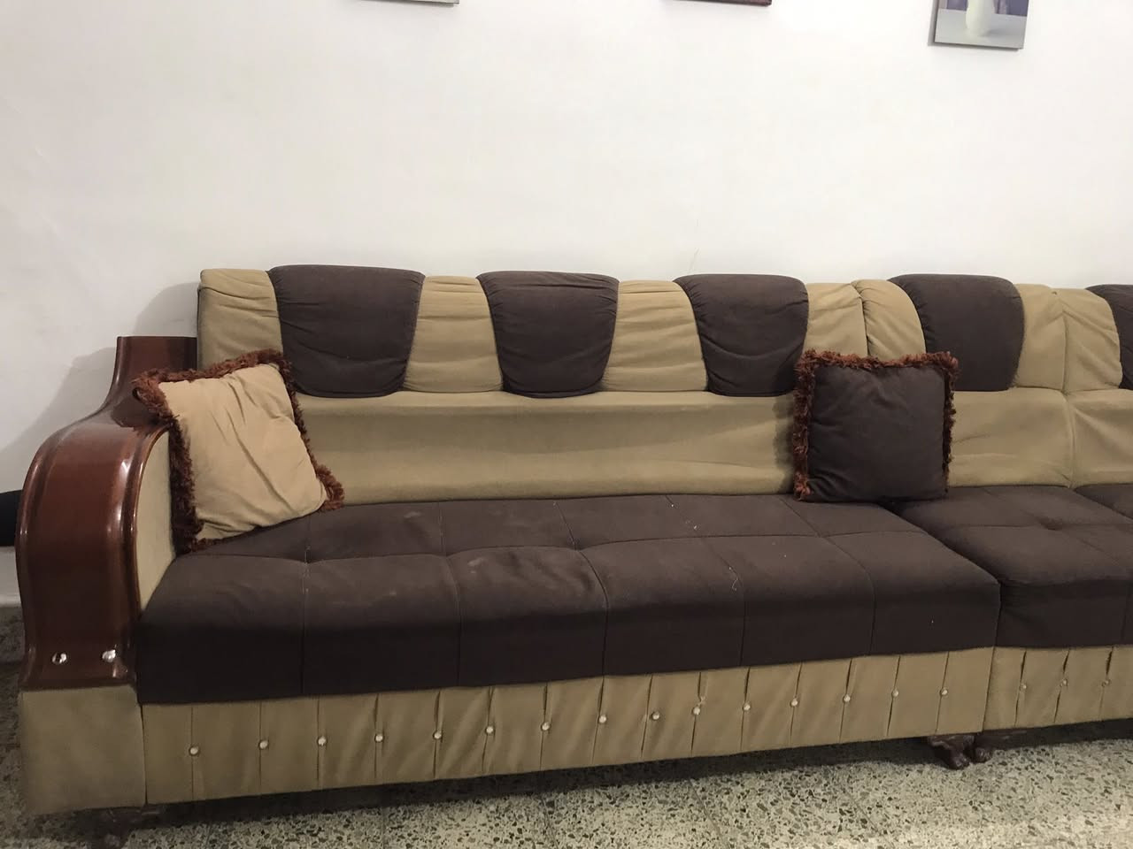 للبيع ١٣ مقعد للتواصل عالخاص


**إذا كنت صاحب هذا الإعلان وتريد حذفه لأي سبب، رجاءا أرسل رسالة إلى الدعم الفني**