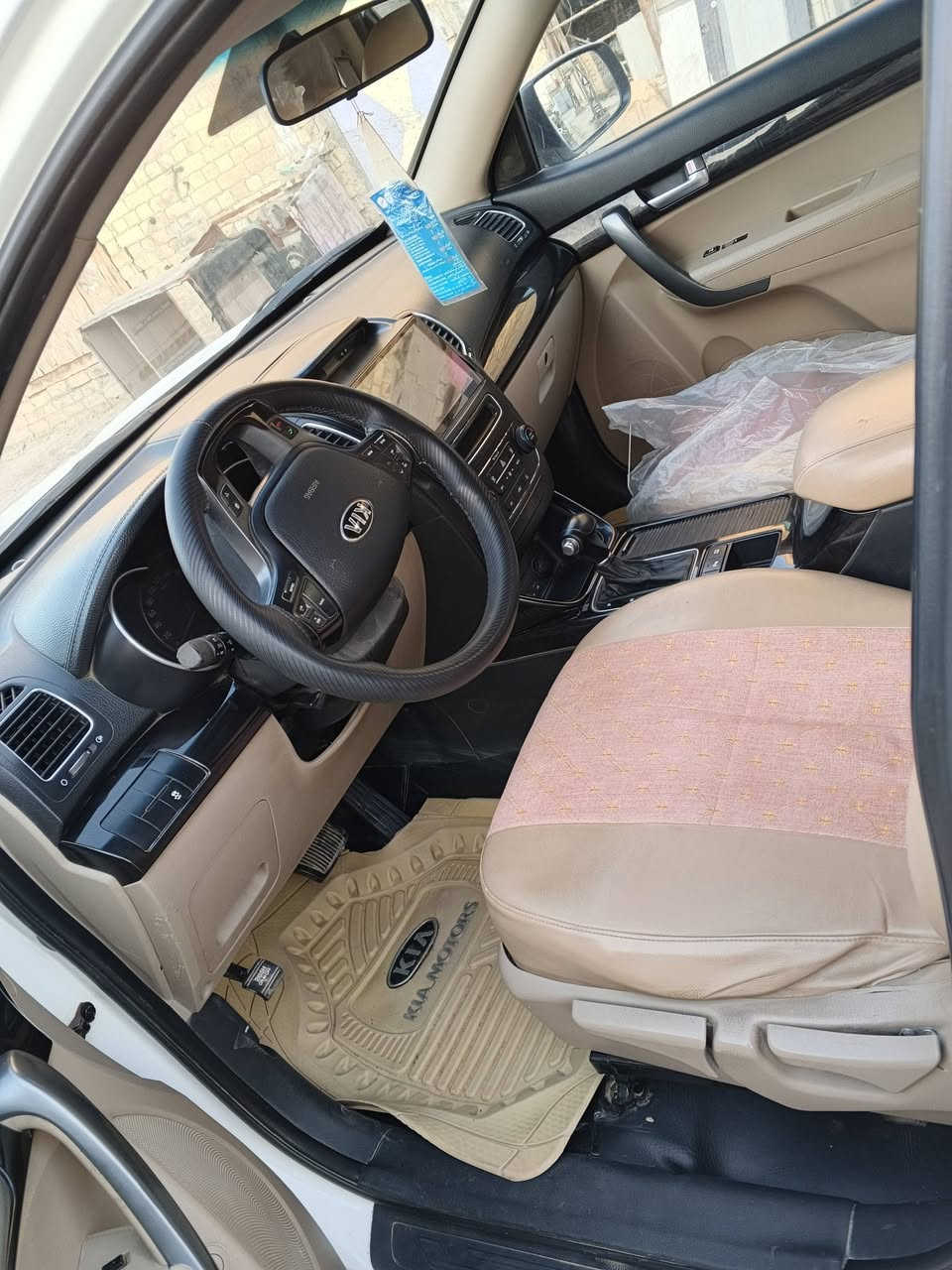 سورنتو مديل 13 خليجي ماشه 128 الف رقم مميز بيه بارد شبر
مكاني دوانيه ***********
