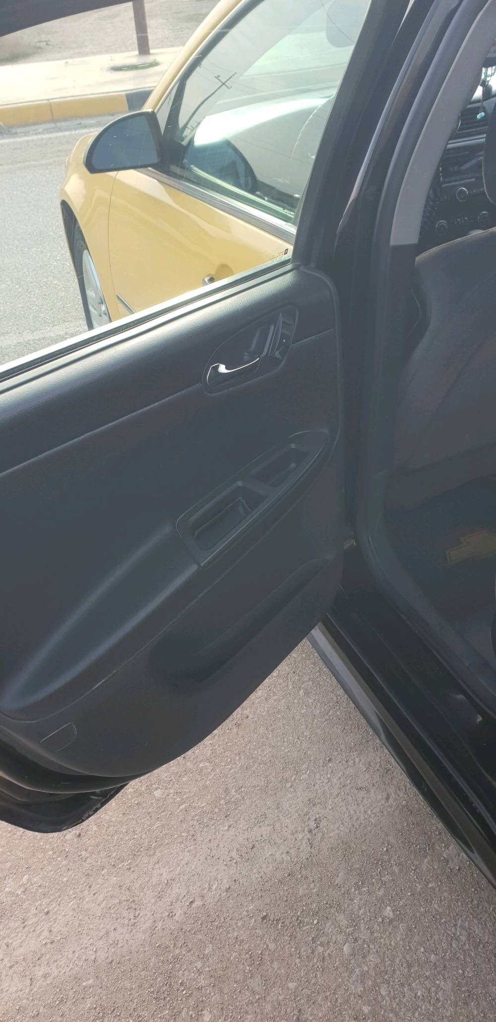 اسلام عليكم امبالا12 تكسي
مكينه 3600
ديالى شهربان او بغداد  