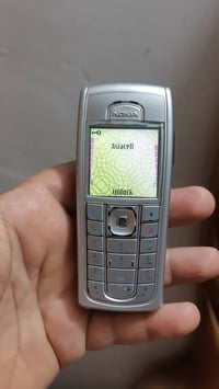 جهاز نوكيا ثعلب لغة انكليزي للبيع السعر ب ٣٠ الف الاتصال على الرقم 077...