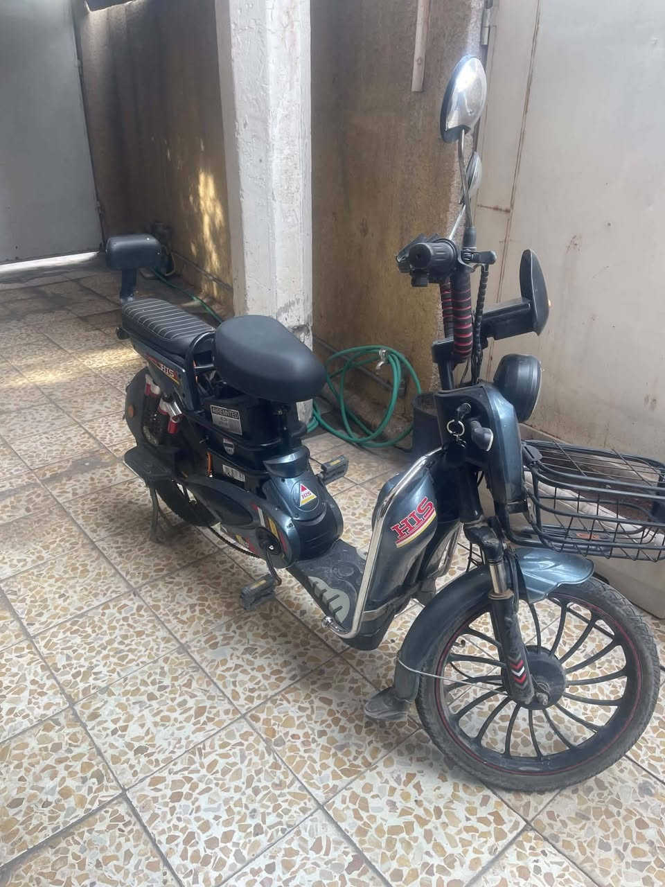 دراجه شحن علما الدراجه جديدهوشاحنه اصليه٤ سرعات العنوان بغداد الحريه شارع ٣٠ سعر ٣٥٠ وبيها مجال


**إذا كنت صاحب هذا الإعلان وتريد حذفه لأي سبب، رجاءا أرسل رسالة إلى الدعم الفني**