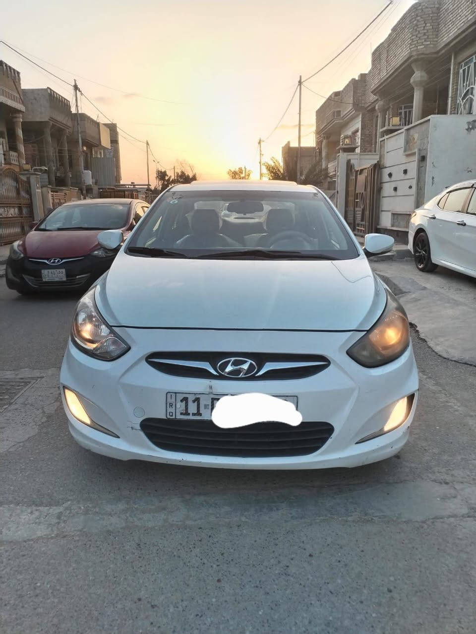 السلام عليكم اكسنت خليجي 2015  بيه ٣ قطع جنطه وجاملغ خلفي وجاملغ امامي السعر 96 ورقه رقم بغداد جاهزه سياره اتصال ***********
