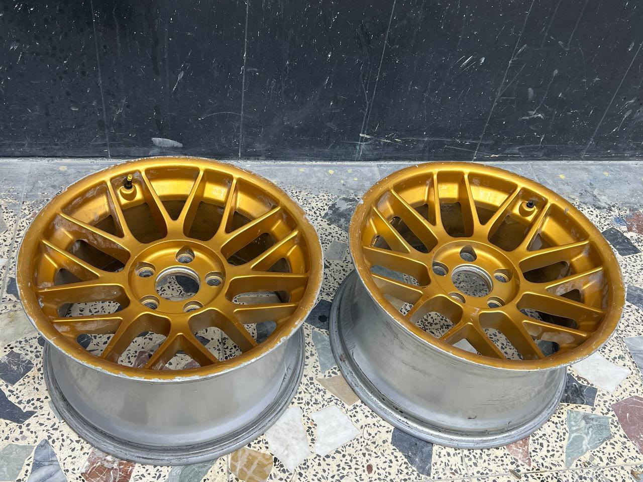 للبيع BBSحجم ١٧ بدون تصليح
ب ٣٥٠ الف 
مكاني كربلاء  ماعندي توصيل 
تجي تفحص


**إذا كنت صاحب هذا الإعلان وتريد حذفه لأي سبب، رجاءا أرسل رسالة إلى الدعم الفني**