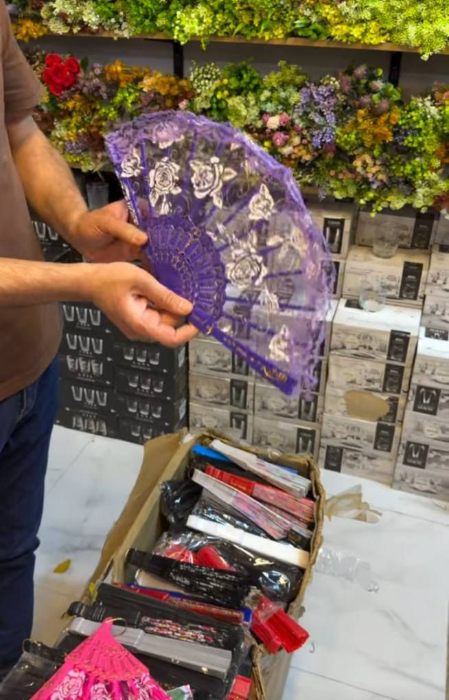 بمأنو الجو حار وفرت الكم مهفة بكل الوان السعر ٥٠٠ العنوان موصل القوسيات


**إذا كنت صاحب هذا الإعلان وتريد حذفه لأي سبب، رجاءا أرسل رسالة إلى الدعم الفني**