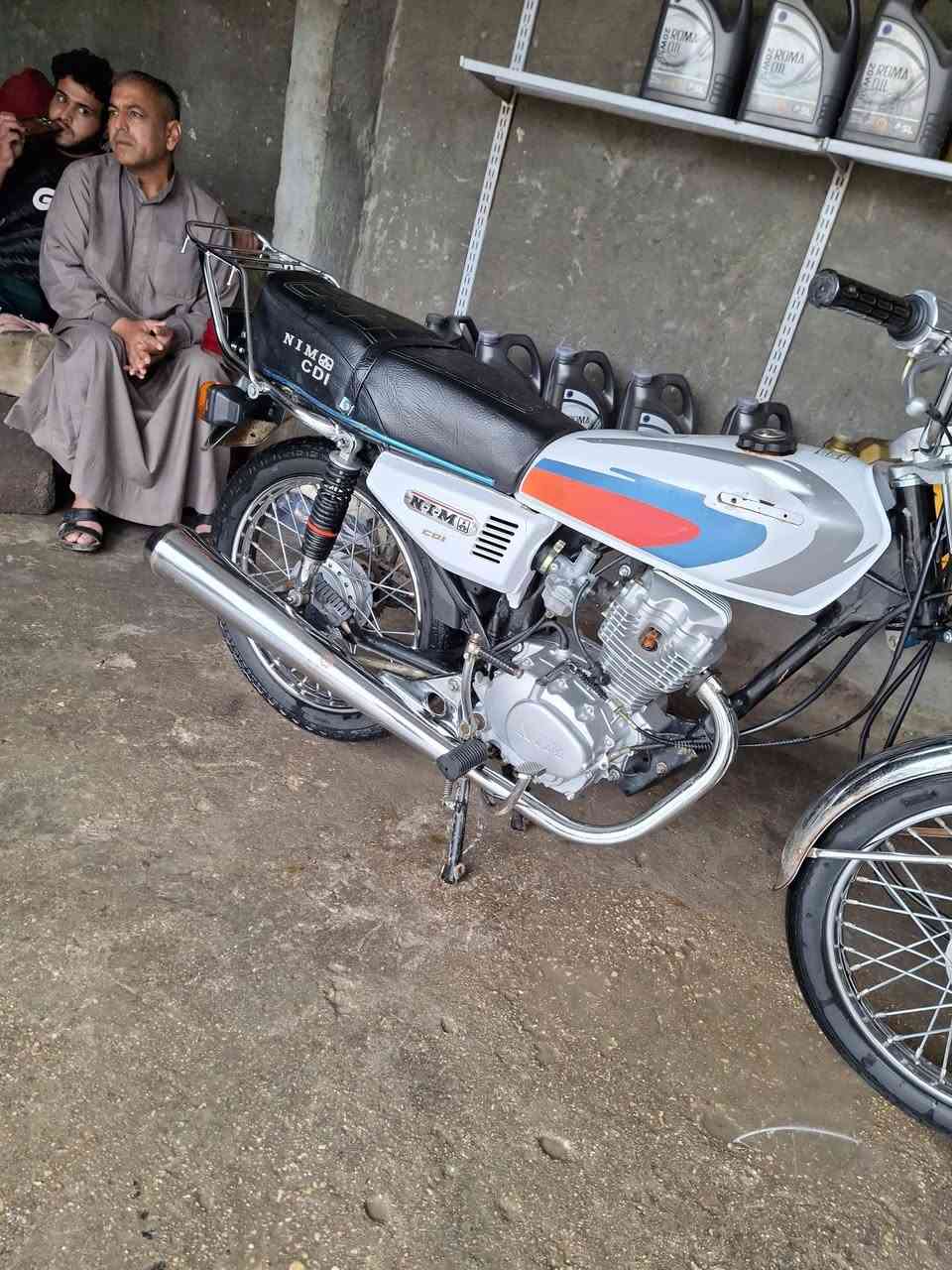 سلام عليكم اربعه كير 3 احرف 2025
اوارق مداور مباشر 
دراجه مكينته مكفوله ماملعوب بيها 
عوزه تانكي وصاحيات 
دراجه نشطه 
مكان كربلاء 
575 وبيه مجال 
***********
