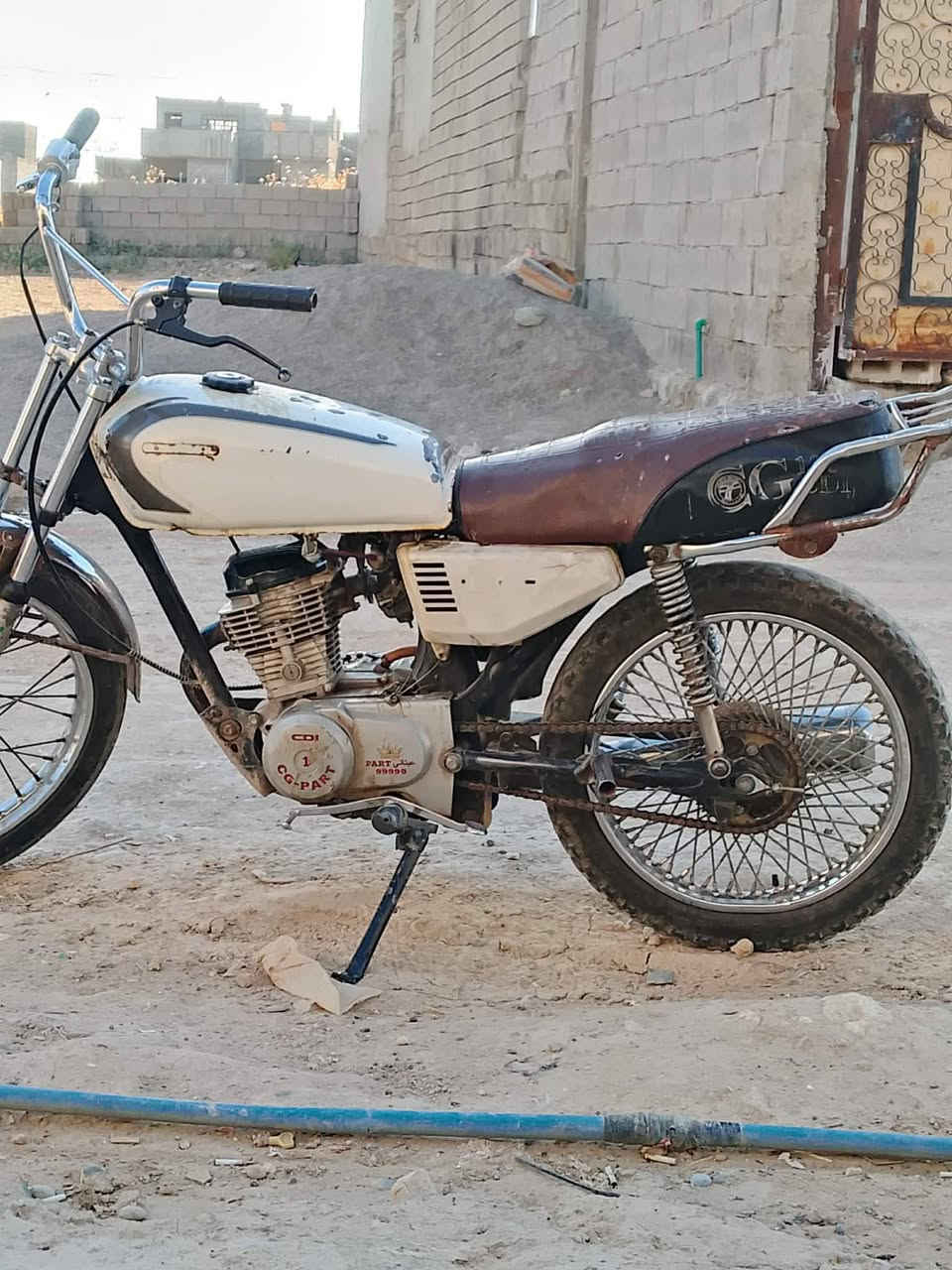 ماطور للبيع سخت يراني ماطور مال روحه وجيه السعر170وبي مجال عايزو مصرف قليل


**إذا كنت صاحب هذا الإعلان وتريد حذفه لأي سبب، رجاءا أرسل رسالة إلى الدعم الفني**