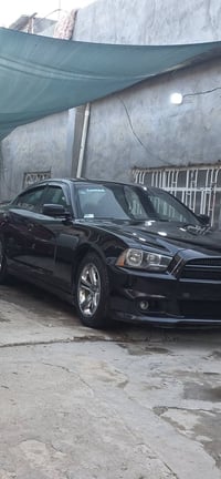 السلام عليكم  جارجل موديل 2014بغداد باسمي تحويل ثاني يوم مواصفات عاديه...