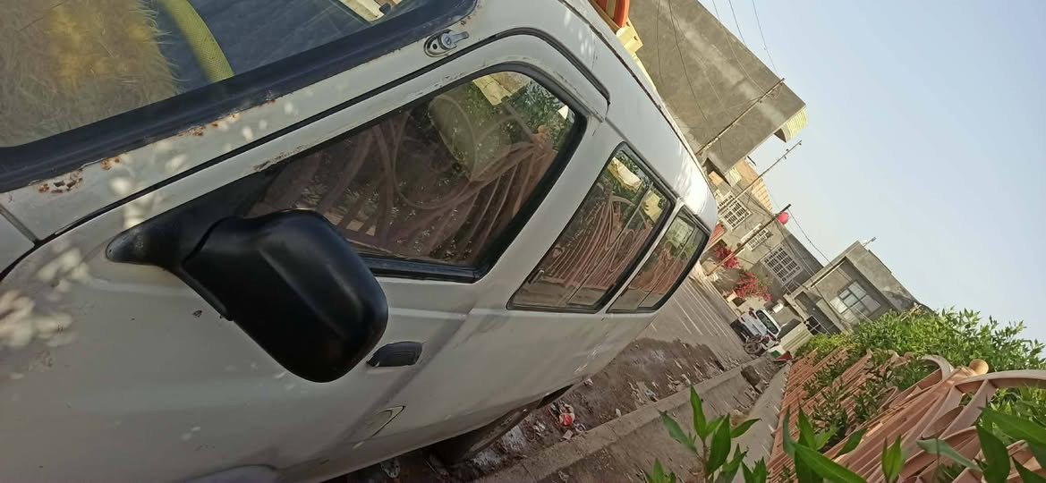 سياره بريجو للبيع رقم بغداد باسمي تريد وكاله تريد مداور سعرها 36وبيه مجال اتصال ***********
