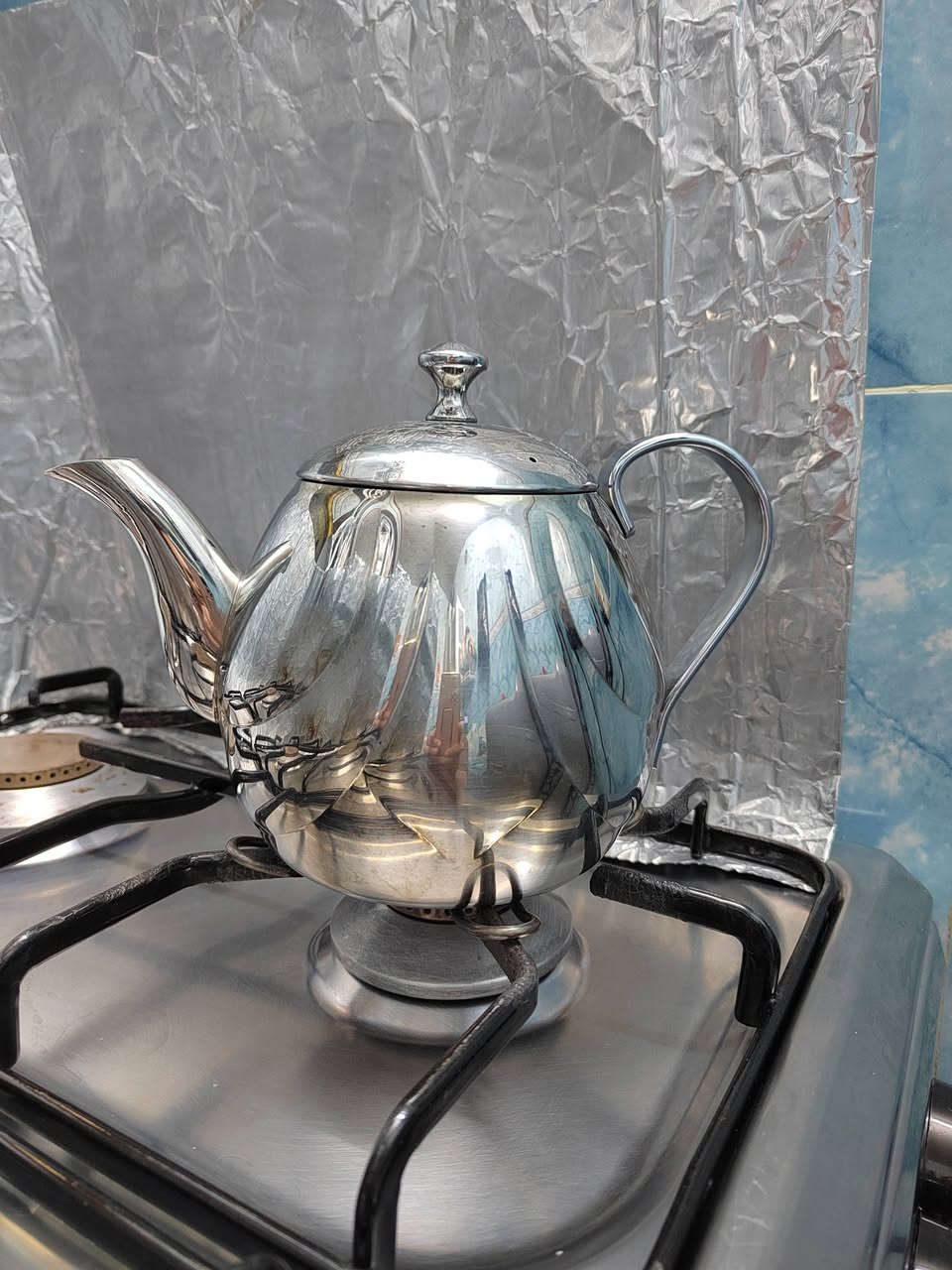 قوري للبيع ستيل الاصلي الثقيل  اخذته 15 الف اخو لجديد استعمال كلش قليل 
ابيع ب 10


**إذا كنت صاحب هذا الإعلان وتريد حذفه لأي سبب، رجاءا أرسل رسالة إلى الدعم الفني**