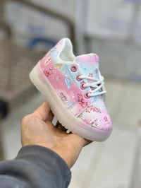 نور بيبي • مقاس 22/26 • كرتونه 5جوز