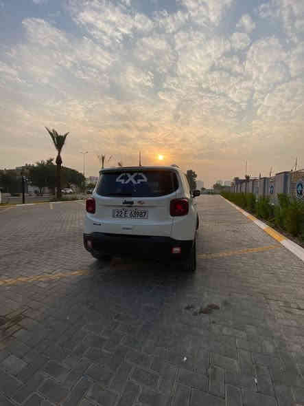 من رخصت الادمن
جيب رينجيد 2020 GT لون ابيض رقم شمالي فول مواصفات 1/1 قليل المواصفات اللي مثلها بانوراما جام 4*4 دفع رباعي مقاعد كهرباء وجلد اشاير بالمري نقطة عمياء رادار امامي وخلفي توقف ذاتي شاشة وكامرة والايرباكات كلها سليمة صور الحادث موجودة بالنشر هزة الى نهاية 2026 والسنوية الى 2030 السعر 145 الاتصال ***********
