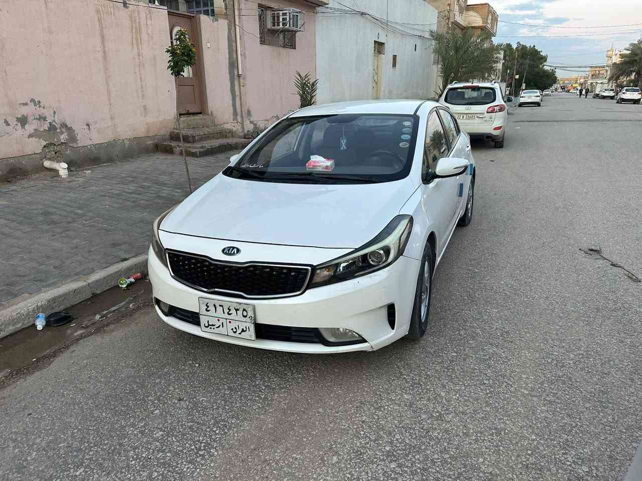 سيراتو ١٧ اربيل كفاله من الصبغ للبيع
***********
