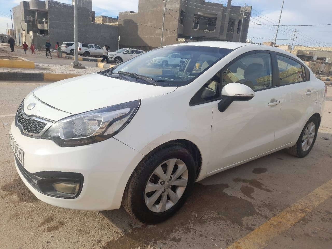 السلام عليكم كيا ريو 2014 خليجي  رقم دولي ذي قار تحويل مباشر سنويه 2029 محرك 1600 مكفوله من الضربه والتبديل  بيها فقط رش قطعتين  جهه العبري خشم الجاملغ الأمامي والهلال الخلفي فقط مواصفات شاشة تحكم استيرن كامل
بصمه تشغيل عل بُعد نظام ترحيب ويل كب تخم تاير السعر 85 وبيها مجال  بيع او مراوس مكاني ذي قار قضاء النصر للاستفسار الاتصال 
***********
***********
مكلف بلنشر
