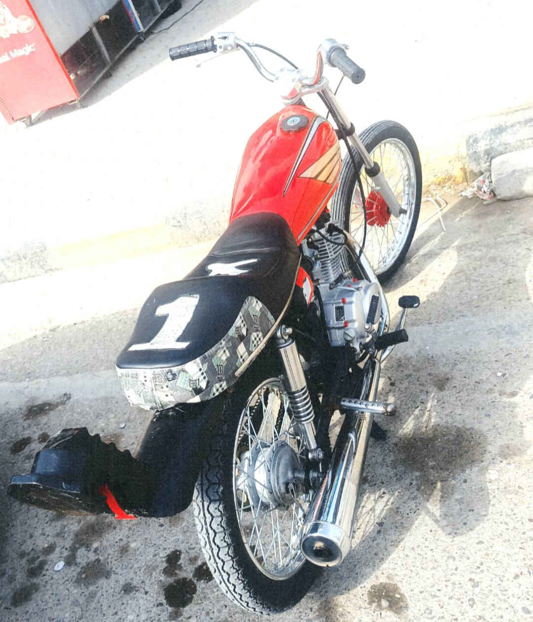 السلام عليكم
اربع كير للبيع 
مكينه انتنس مفتوحه ولفات 
*********** وااتساب ومتواجد خاص
