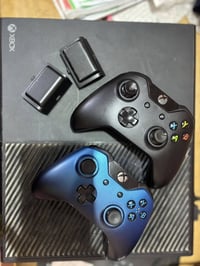 اكس بوكس ون فات • مغلف • يدين أصليتين