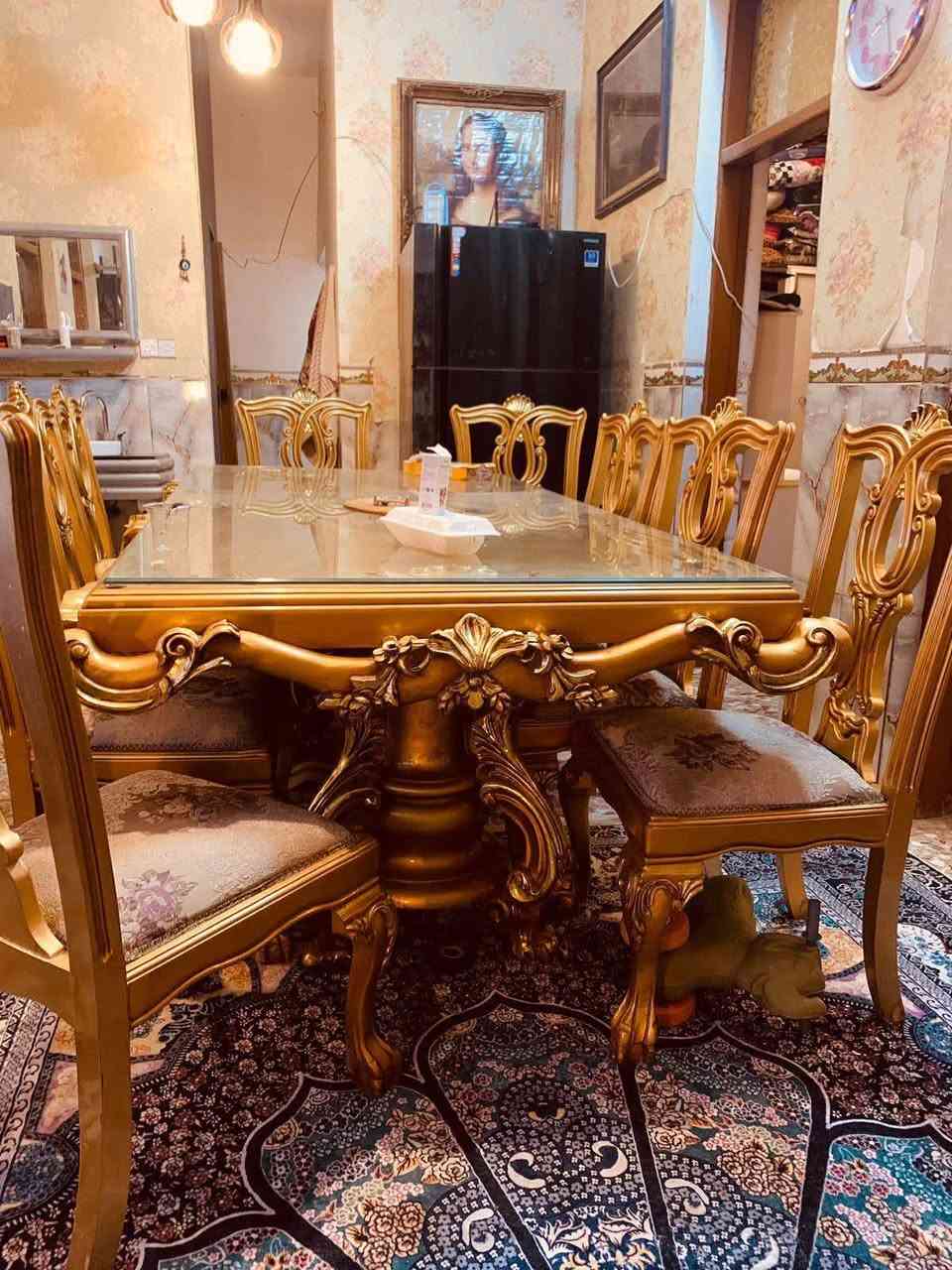 السلام عليكم 
تخم للبيع 17مقعد ..2طبلات كبار ..3 طبلات صغار. كونسيلا وفاترينه صاله كبيره تخم مصري 
تواصل ***********
