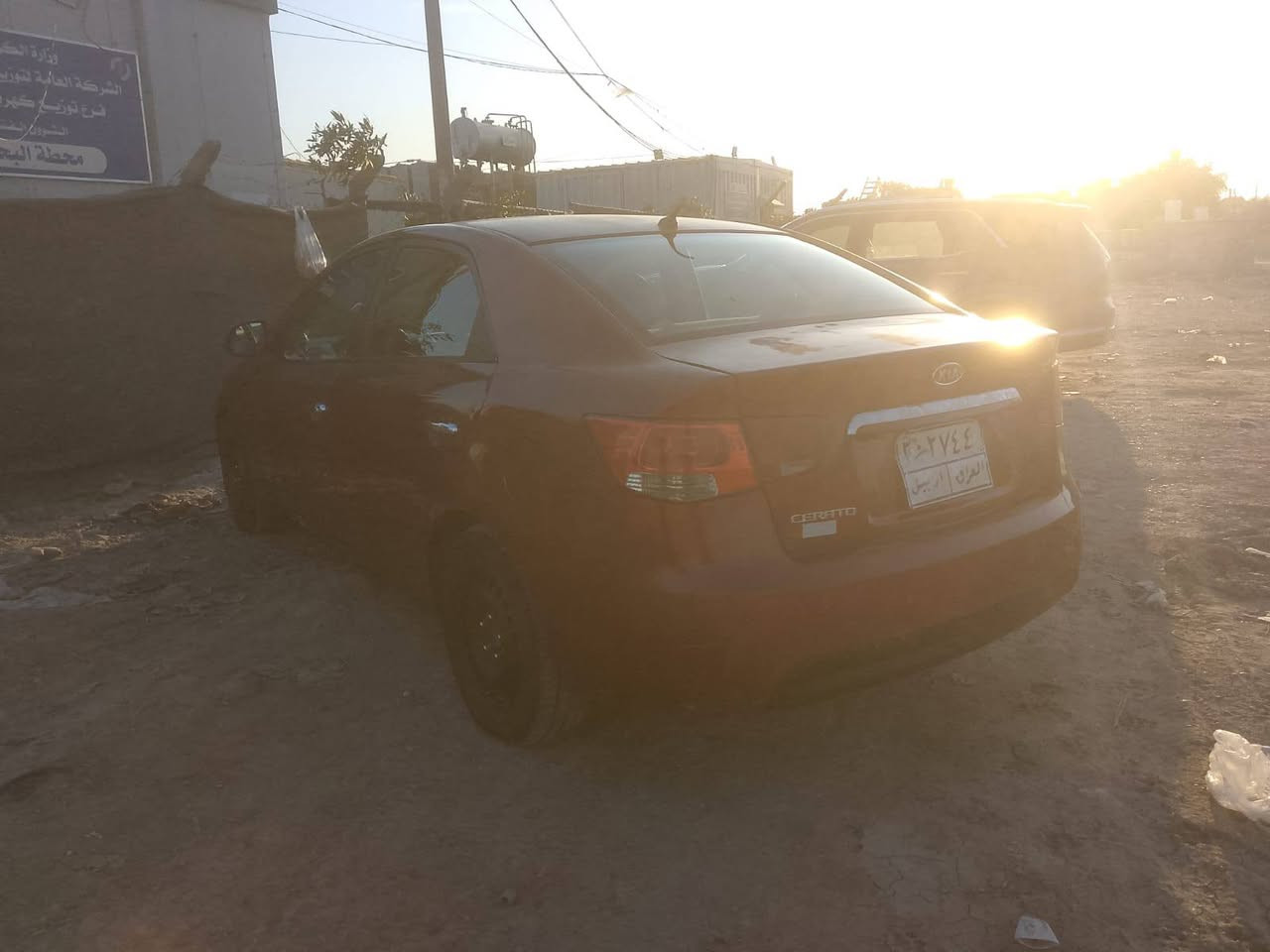 سلام عليكم 
سيارة سيراتو خليجية موديل 2011 
 تريد تحويل تريد وكالة حاضرين السعر 90 وبيهة مجال
ملاحظة اني مكلف ب النشر
هاذة راعي السيارة ***********
