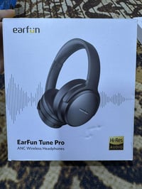 سماعات • للبيع