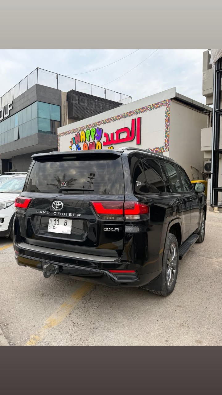 لاندكروز 2022  ساز تطبيق باب اول
ملاحضه : السياره مغلفه PPF ضمان من زيرو

مكفوله من الضربه  والصبغ والبارد 

 جديده جدا وما تصرف عليها ايشي وداخلة صيانة كاملة بساز قبل ايام كلشي جديد بيها حتى دهن وكالة  

 وبالخير على الياخذها 

محرك ٦ سلندر  ٤٠٠٠

كير محرك  مكفولات

كامره بلاديه

طفايه  بالصدر

حساسات امامي خلفي

زراك لايت 

ترحيب   شاشه 

غرفتها جديده جلد + مغلفة فوكاها يعني الجوه جديد 📍

تحكمات جهتين

اناره محيطيه داخله وخارجيه

علامه لاندكروز بالابواب

فرشات وعده وكتلوكات بلاديه مال شركه 

فتحه  بصمه 

صدر امامي خلفي جديد 

تخم تاير وباتري جديد 

رقم بغداد باسمي 

تحويل ثاني يوم بغداد

هزه جديده والارقام الانكليزيه الجديده

مكاني بغداد الحارثية

للاستفسار: *********** 

               .             .
