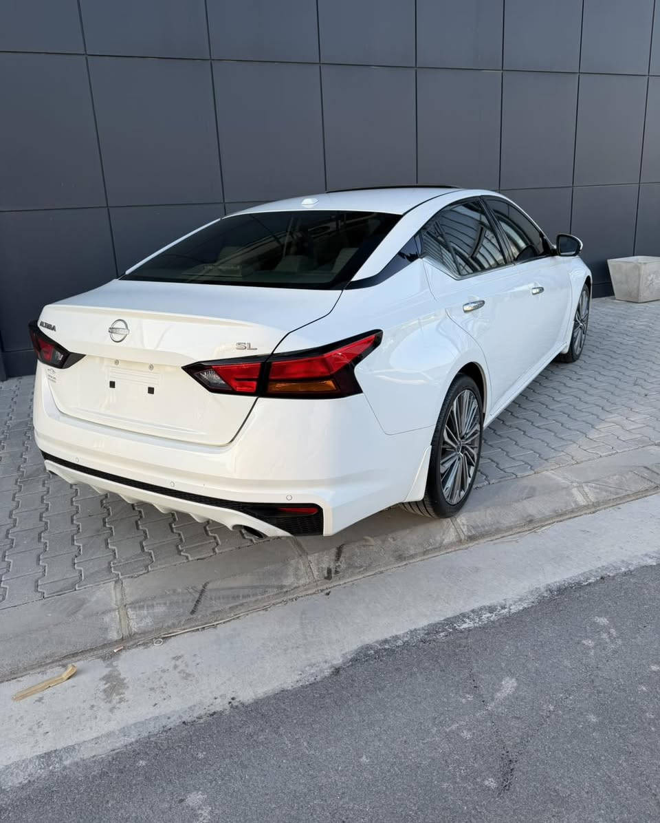 Nissan altima SL 2024

بيلاد ناو كريمي
صلايد
شاشه گه وره 
بريك بصمه 
كاميره ٣٦٠
جلد 
رادار
فول فول 
٢ پارچه بوياخ 

***********
