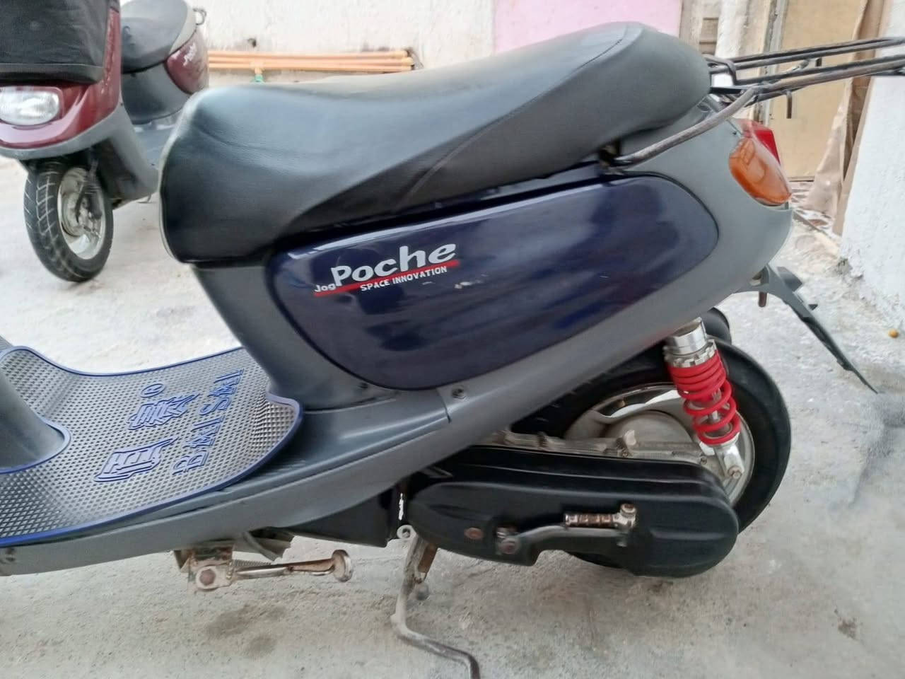 *********** بسم الله الرحمن الرحيم دراجه منغوليه 2003 دراجه كلها شغال والعنوان كربلاءي كربلاء حي الغدير من راجعين نقص ما بيعه دراجه كله شغال محرك بلادي والسعر 350 وبيعه مجال شيء بسيط
