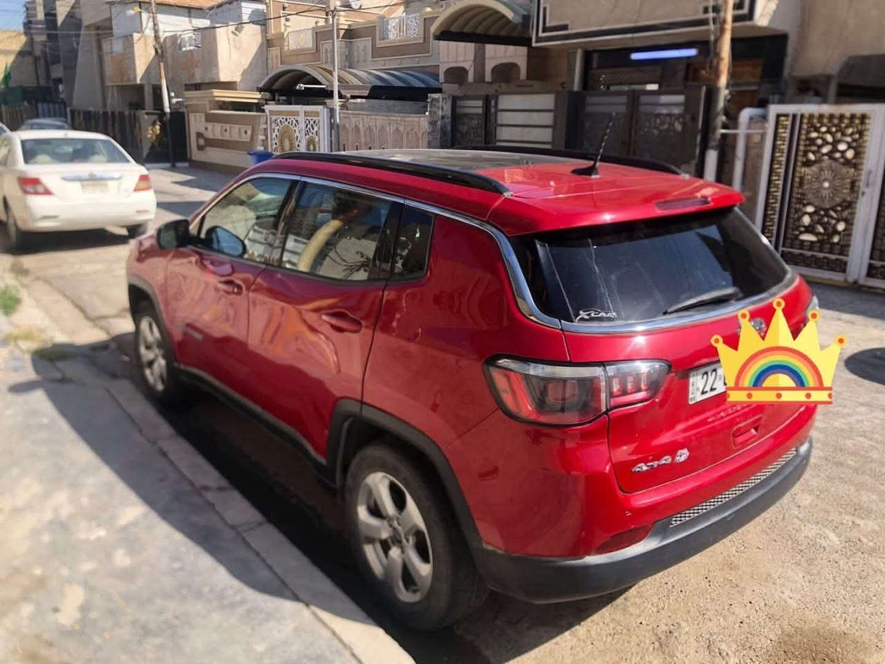 جيب كومباس 2018 رقم اربيل سنوية الى 2030 السيارة بأسمي ( تريد وكالة او تحويل و الموعد جاهز حسب الاتفاق بين الطرفين ) 
السيارة بصمة + ابواب بصمة 
ماشية 141,000 قابلة للزيادة 
تبريد شغال قطعتين 
سايد بريك دكمة 
مانع انزلاق 
كار بلاي
شاشة كبيرة 
كشنات جلد 
بانوراما
بطارية جديدة 
فيول بمب جديد 
ضربتها جاملغ السايق و مصلح و طاك بيها ايرباك التكمة مال السايق 
محرك 4 سلندر 2400 كايم الكازكيت مالتها سابقاً و حالياً تشخيص الفيتر المحرك كايم و يحتاج تبديل او تجفيت 
بانوراما فقط يحتاج ادامة على الماطور مال البانوراما ( يفتح بس ميرجع يسده ) 
بيها شخوط داير مال استعمال لكن ما بيها ضربة عدا الي ذكرتها
الطوافة مال البانزين واكفة و تحتاج تبديل
كل المواصفات و السلبيات ذكرتها بالمنشور 
#ملاحظة بيع فقط بدون مراوس 
السعر 9800$ ( 98 ورقة )
*********** 
التواصل عن طريق الواتساب فقط غير متواجد على الفيس بوك
