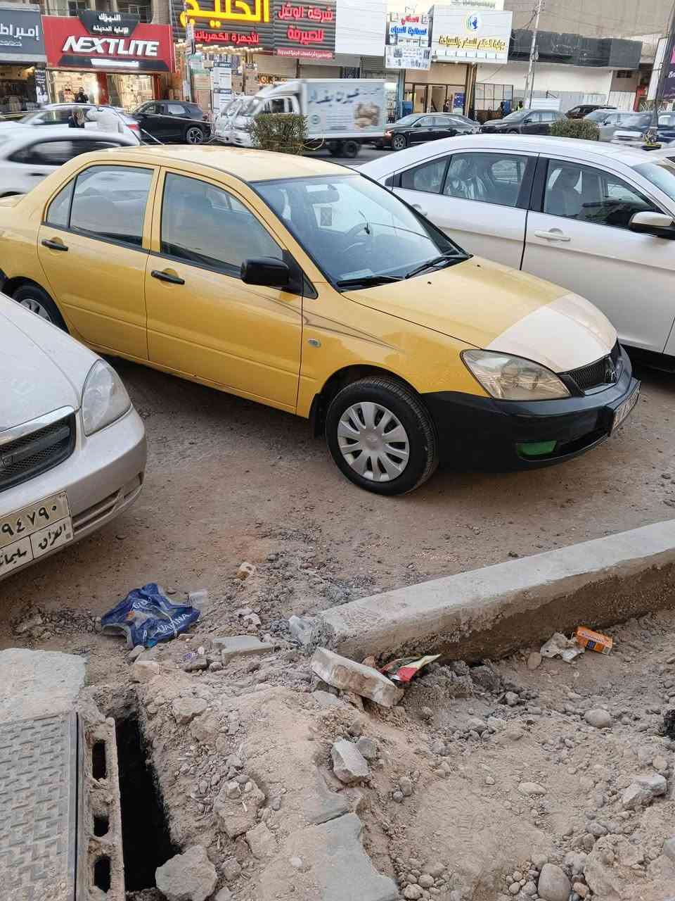 سلام عليكم لانسر موديل 2010 الشركة العامة كير عادي 
شرط سيارة بلادية قطرة صبغ مابيهة حتى لهلالات لورة مامعمرات بس سيارة مكفولة كفالة عامة شرط
تخم تاير جدد بلكات جدد مجاول وايرات بلكات تبريد ثلج  منضمومة مي جديدة جوينات مي زيتي اخضر 
فيتبم جديد هوة ولقاعدة  شاشة وكامرة 
سيارة مال جناي بسمي وجديدة صدر نضيف 
سعرهة ب 70 وبيها مجال رقم ديالى ***********
مكاني بغداد قرب جامع النداء 
مصفرة هيئة وغرامات شرط لسيارة برغي مابيهة نقص

