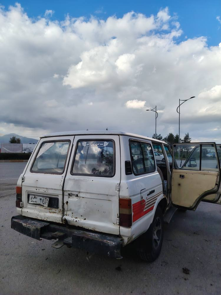 لاندگرۆزەر 1985 ئاڕمی پلاستیکی سلێمانی
بەشەرتی ئەوەلیات
 دوو ئێف و شەش گێڕە
 ئەکسلی پێش و داوەی بێ کێشەیە
بەغاز و بنزین ئیش ئەکات
هەموو گیانی بەشەرت 

نرخی 29 گەڵا و مەعامەلەیەکی کەم ، سلێمانیم
ژمارەی خاوەنی چات بۆمن مەکەن لەگەڵ ڕێزم
واتسەپیشی لەسەرە👇👇👇👇👇👇
              *********** السليمانية, العراق
