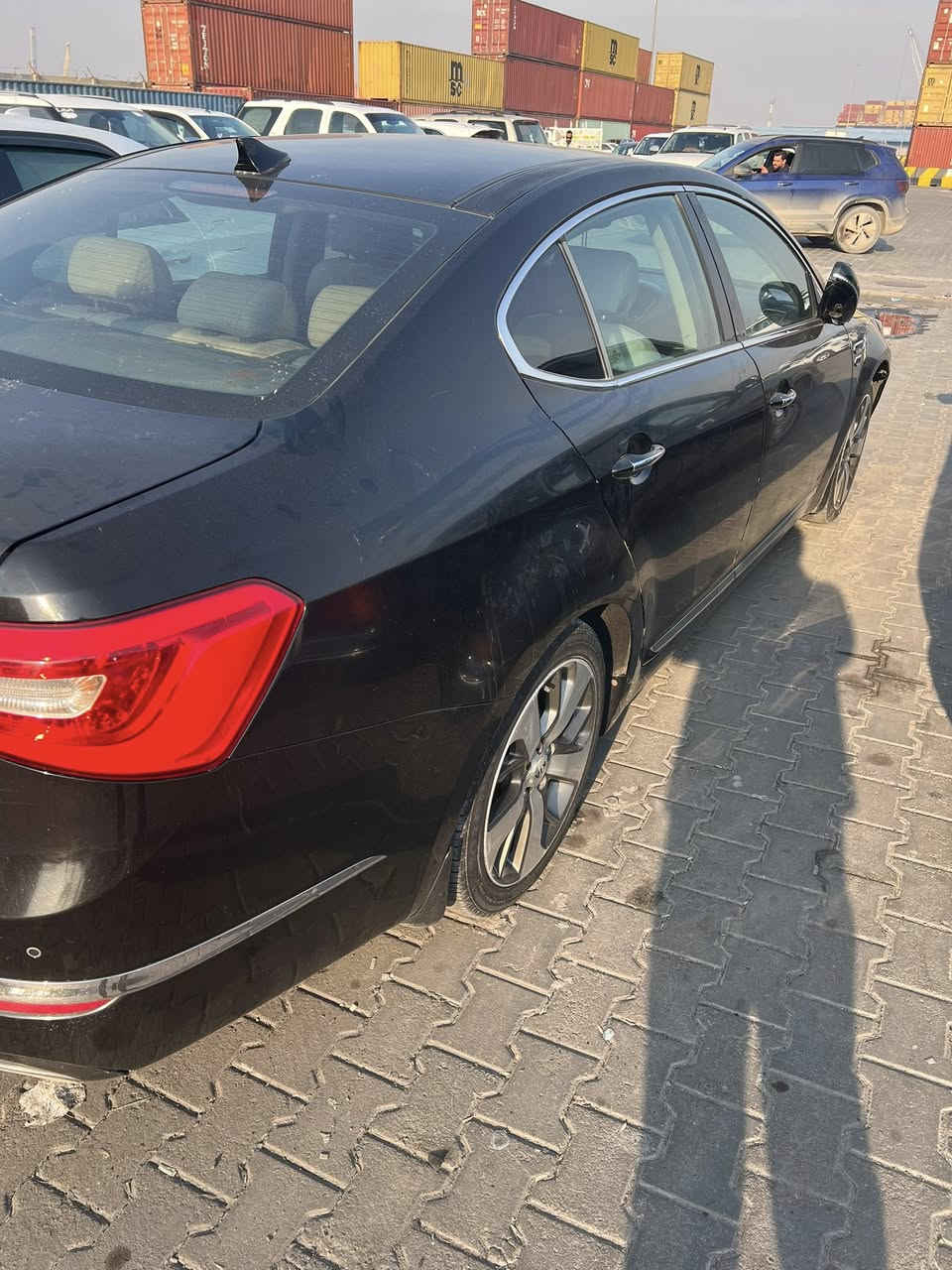 كيا كادنزا خليجي 2018 للبيع فقط انا مكلف الاستفسار على رقم صاحب سياره ***********
