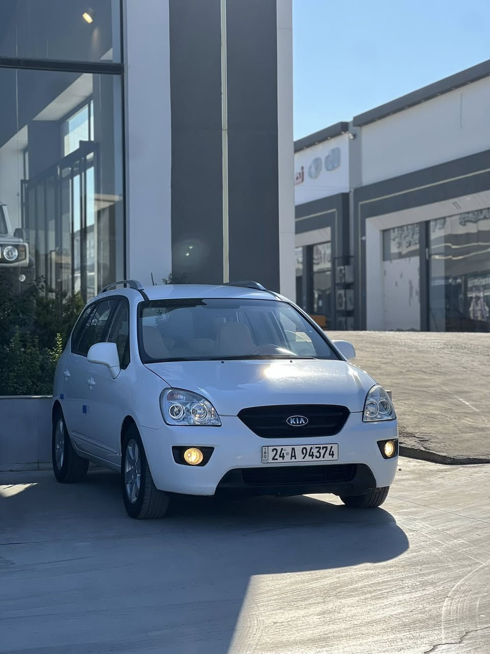 للبيع
كيا كارنز  2009
السياره بدون قطره جراد
بيها بس بوند صبغ وبدون اي معجون شرط 

1-جامات كهرباء+السايق اوتو
2-مرايات كهرباء 
3- داخل لونين وجداً نضيف على وضع الشركه 
4-ثلاثة مقاعد
5- قطعتين تبريد 
6- خمسه ويل كب
7-حساسات خلفيه شغالة
8-شاشة ايباد +كامره شغاله
 
كير شرط درجة اولى
محرك درجة اولى 
السيارة كلها على وضع الشركه وبدون اي نقوصات 

شرط التحويل 

هزة جديدة 
رقم دهوك مسطرة

مكانها نينوى
السعر (117) وبيها مجال 
***********
***********
