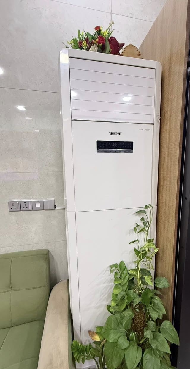 السلام عليكم
سبلت كنتوري توسوت 3 طن استعمال قليل  وعالفحص مكاني بغداد والسعر 900 الاتصال على الرقم ***********
